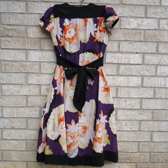SIZE 2. CORAY LYNN CALTER SILK  FLORAL DRESS. - Picture 2 of 16